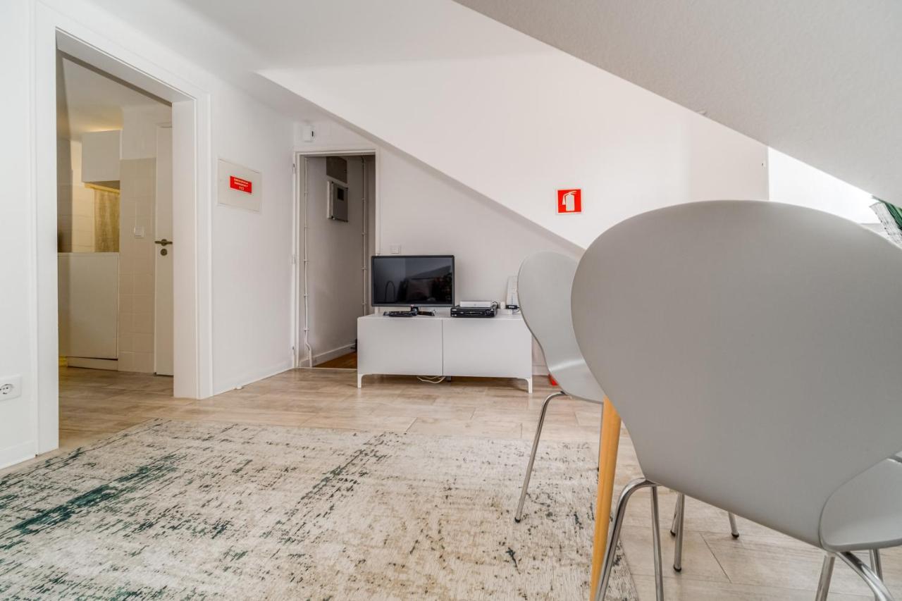 Apartamento Nomad'S Lisbon Castello Flats Exterior foto